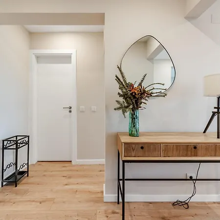 New! Alvalade Stadium Family Apartment *