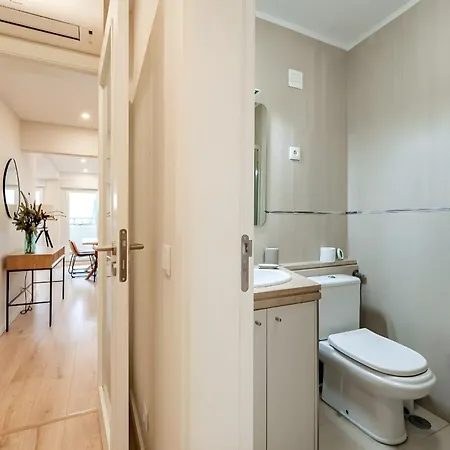 New! Alvalade Stadium Family Apartment *